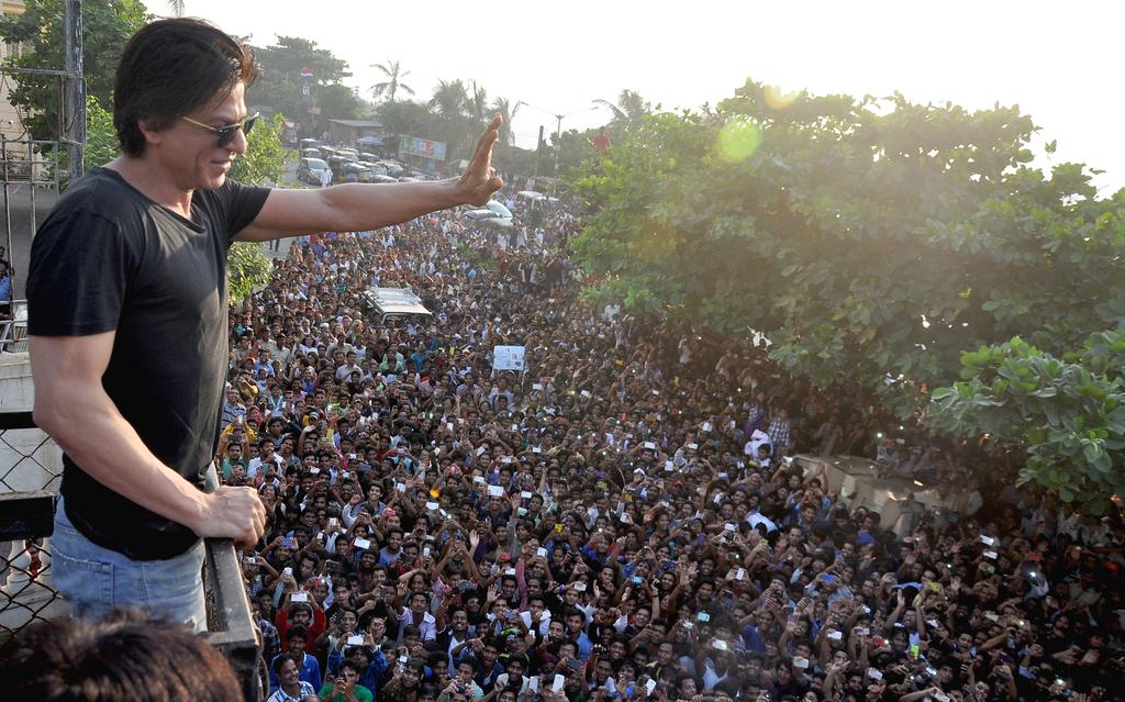 knight_armaan's tweet photo. Trends may fade, Collections might fluctuate. But legacy? That’s eternal.

Shahrukh Khan the last of the stars. https://t.co/EpE7VN6U2p