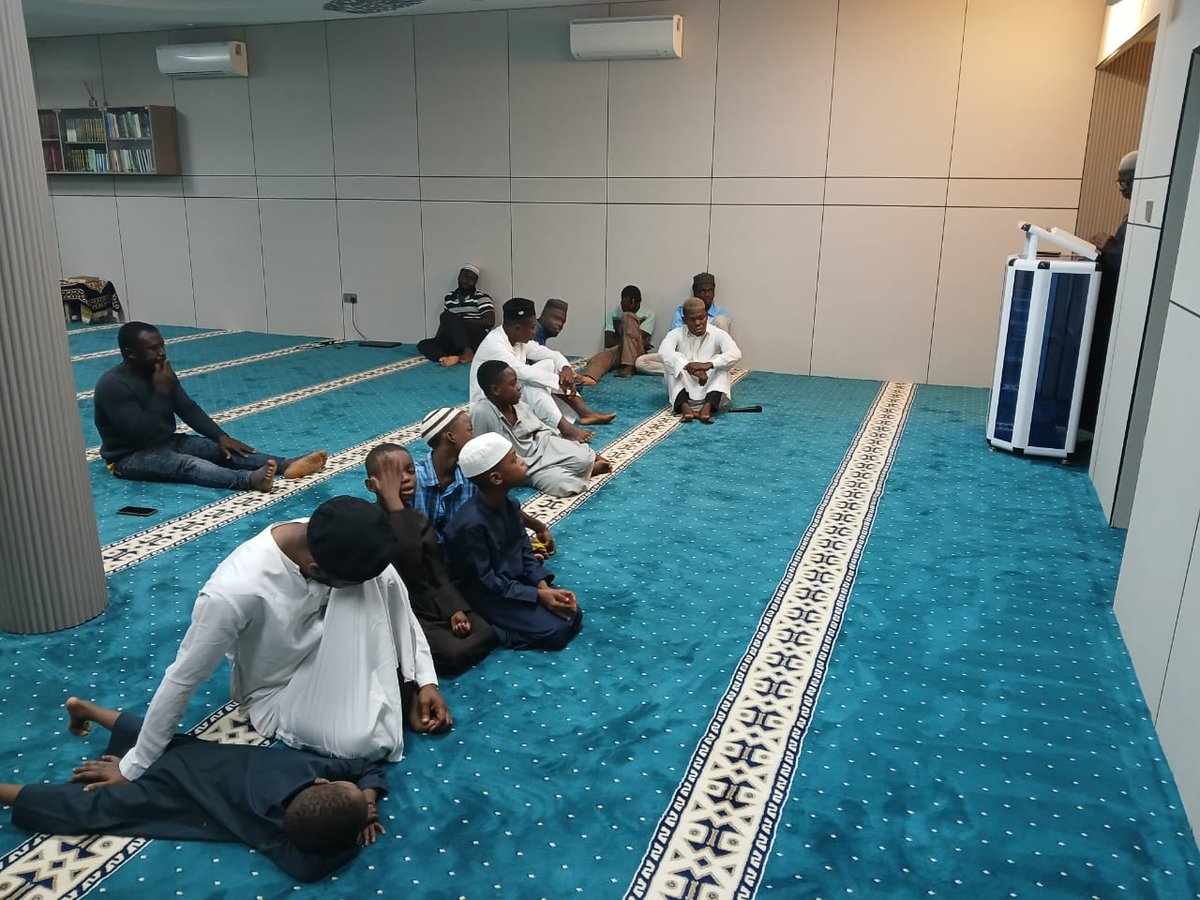 Khuddam Ghana tweet media