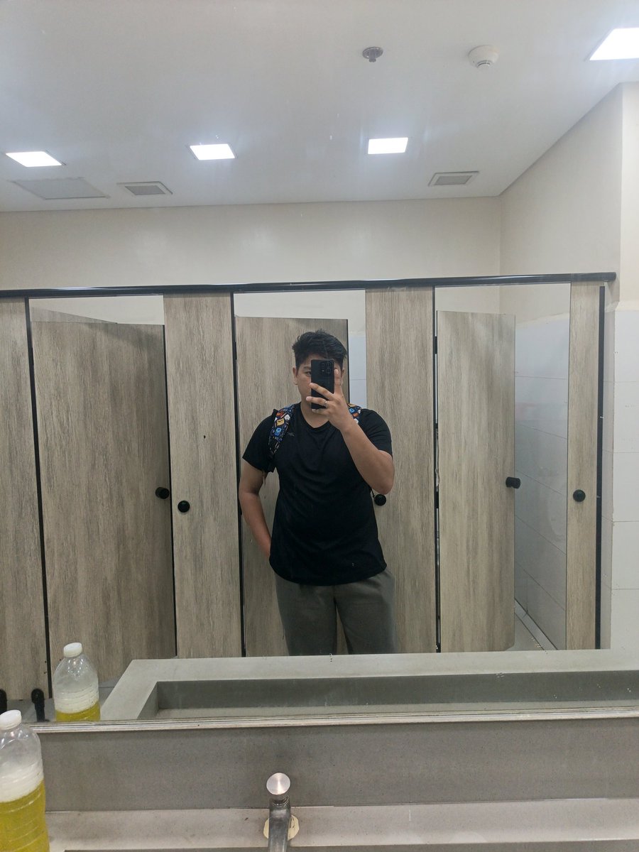 Dad_Aphelios tweet media