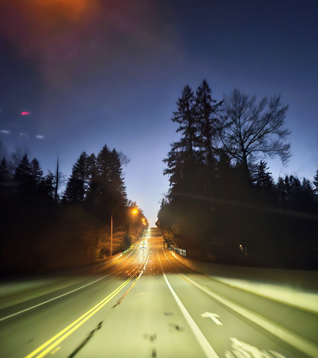 raag75's tweet photo. Late nights, long roads, and endless conversations with family… that’s where life feels real

#familytime https://t.co/gID9kDAave