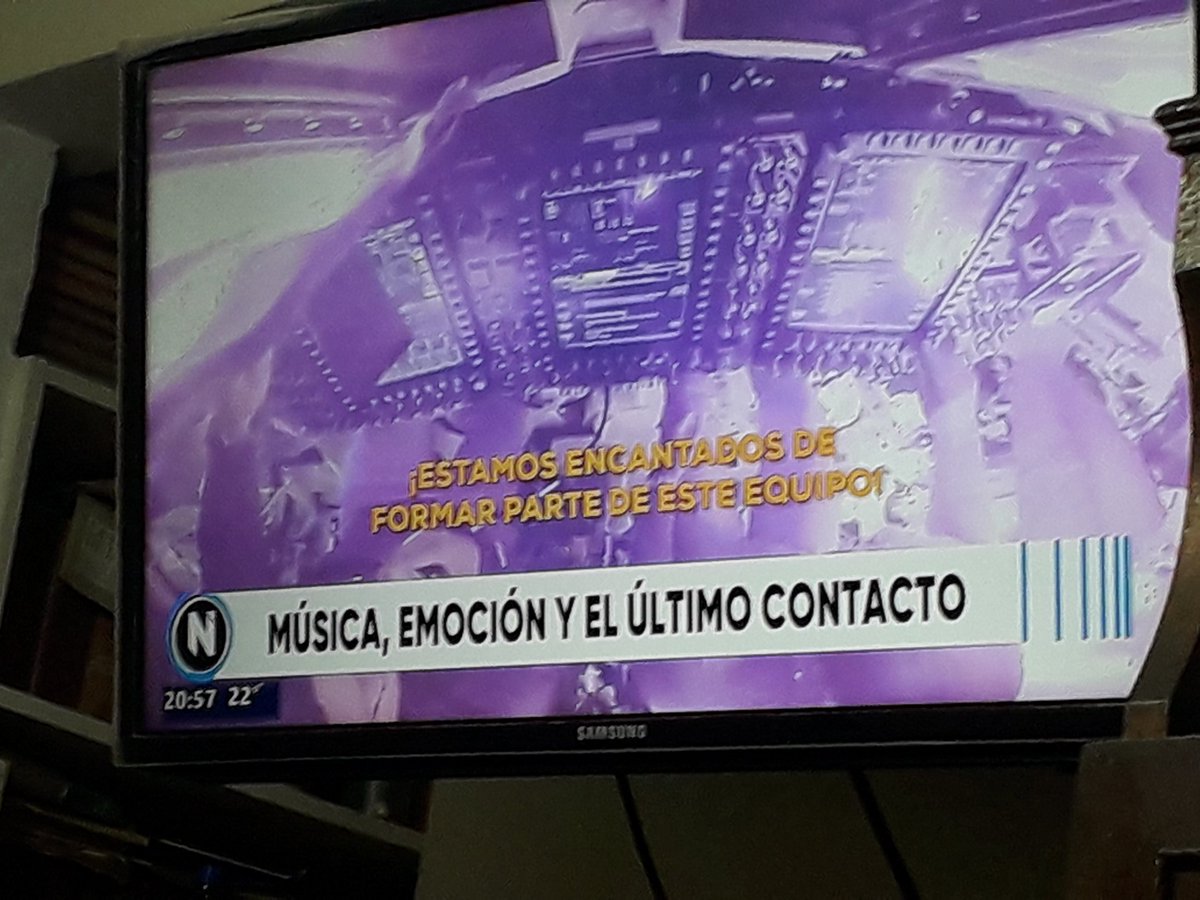 chisp7's tweet image. Finalmente llegó a la #tierra el #artemis2 @NASA un aterrizaje exitoso, en 2 hrs y algo recién abren la #capsula felicidades @telefesantafe 👏👏👏👏👏👏👏👏👏👏