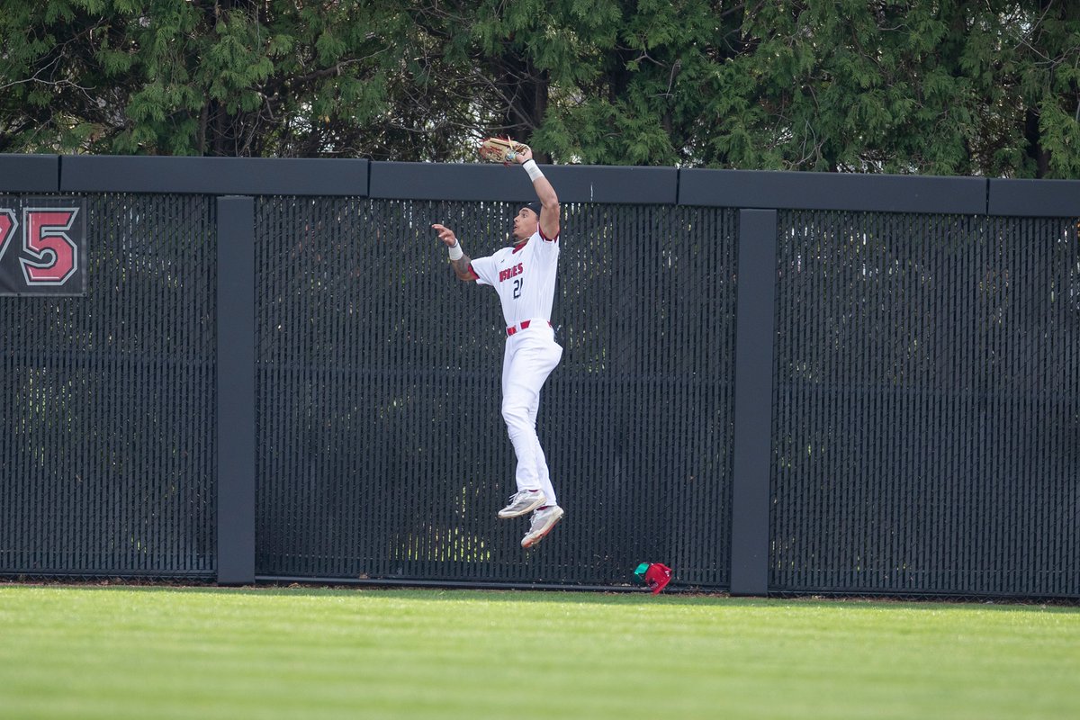 NIU Baseball tweet media