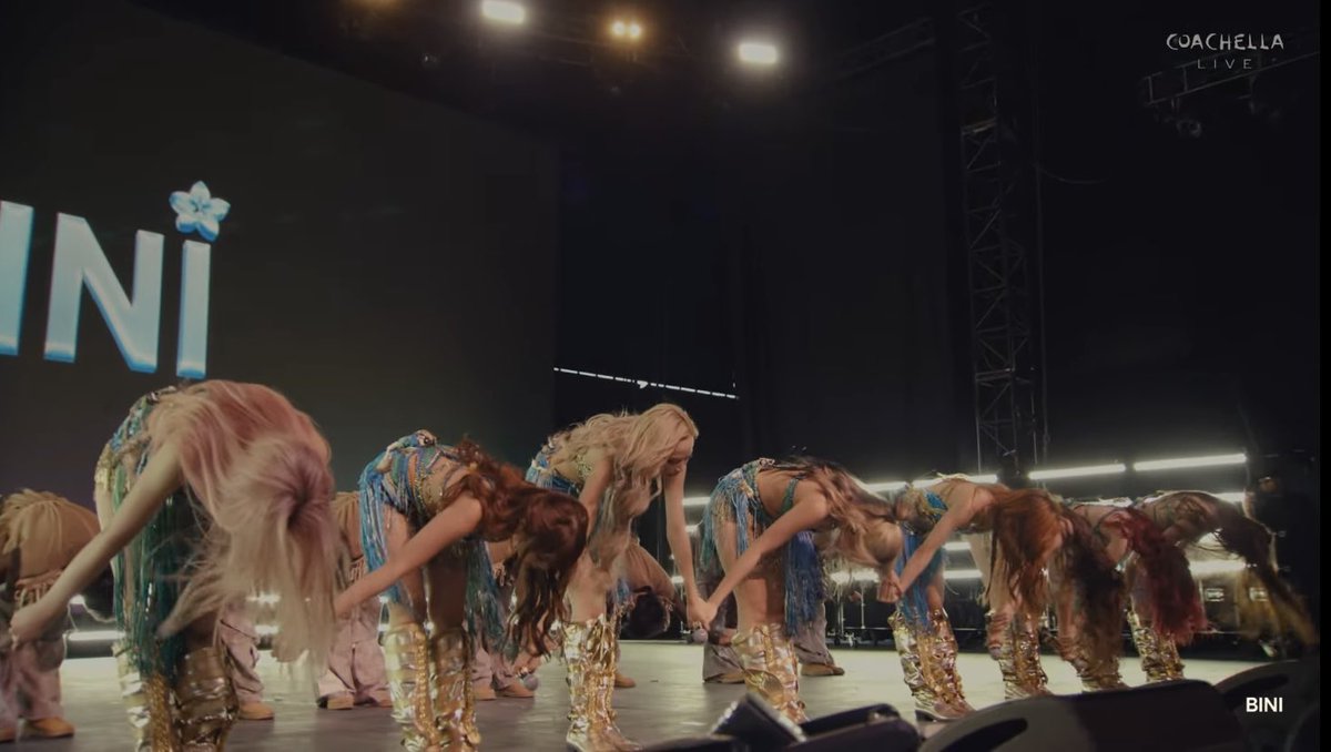 BINI_StreamTeam's tweet photo. BINI has officially wrapped up their first performance at Coachella 2026! 🎡✨

They performed 10 songs at the Mojave Tent, including the carrier track from their newly released 'Signals' EP. 

The setlist is as follows:
Shagidi
Zero Pressure
Out of My Head
Karera
Salamin, Salamin
Blink Twice
Cherry On Top
Blush
Bikini
Pantropiko

BINI PPOP PRIDE

#BINI_CoachellaWk1 #BINICHELLA