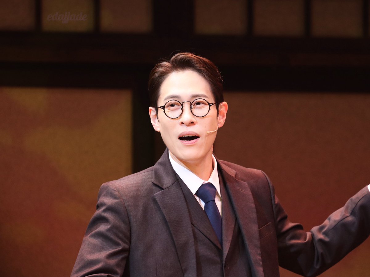 💌앵렡4/19낮 22 26밤5/7 14🥀븎감5/15➡️모모🫨 tweet media