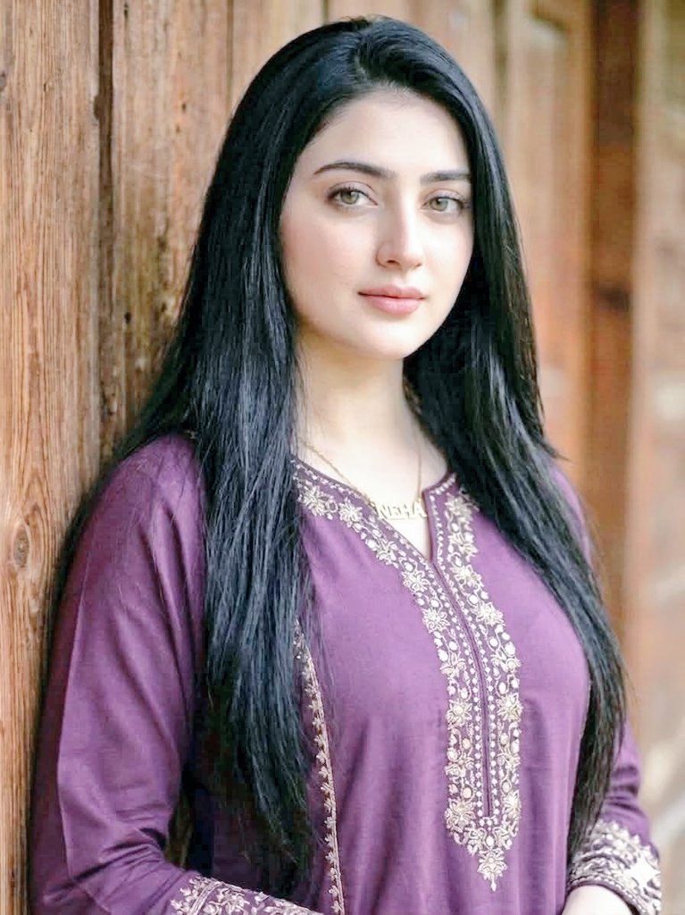 ❤️ السلام عليكم و رحمتہ الله وبرکاتہ
Good morning friends 🌹
صبح النور بخیر  💞