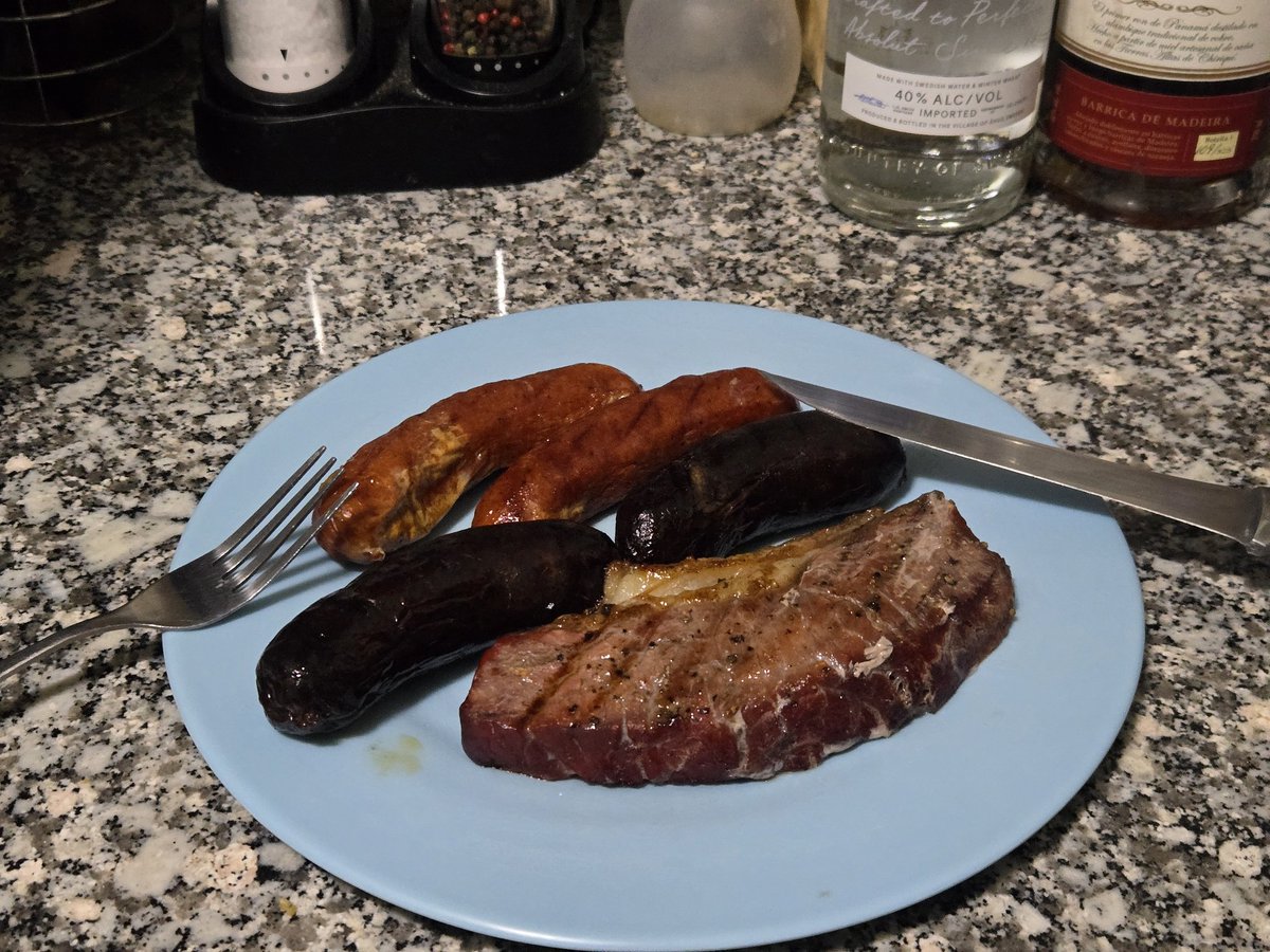 Blue Moon 🦅 tweet media