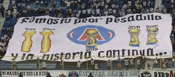 Alianza Shitpost tweet media