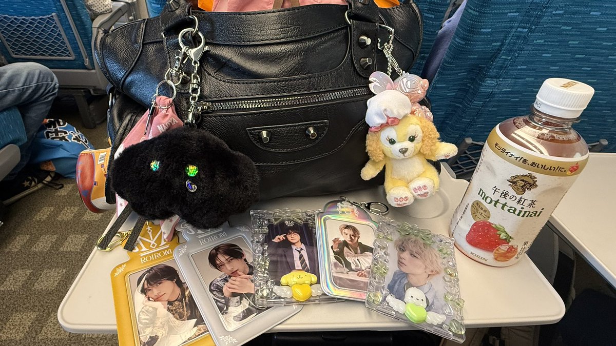 強欲なABちゃん tweet media