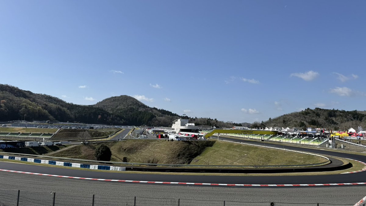 スーパーGTを観るために岡山国際サーキットに来ました