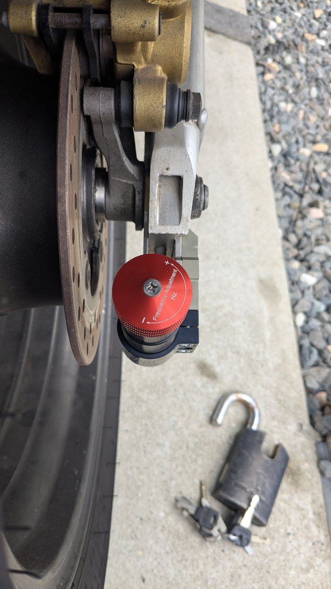 犬らいだーT tweet media