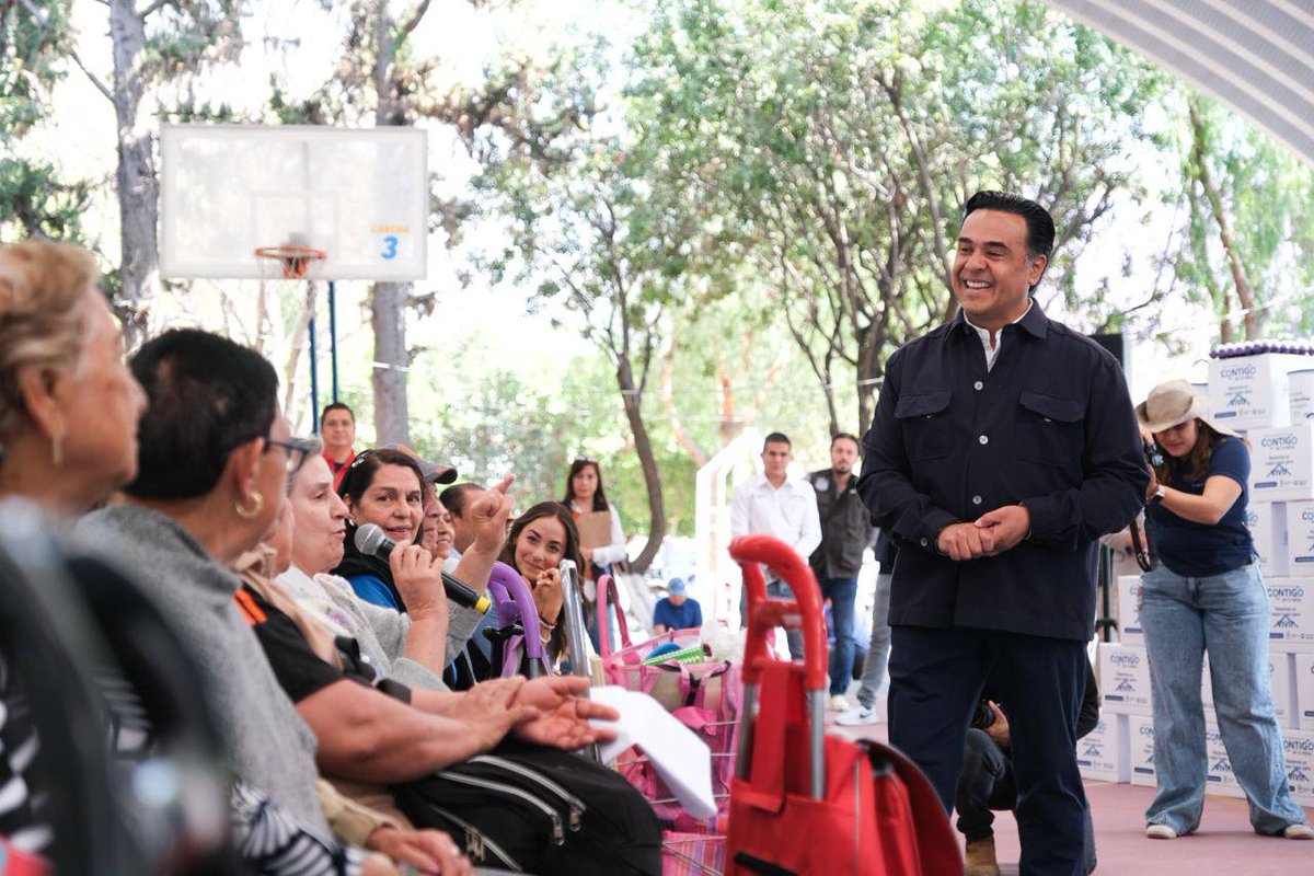 Luis Nava tweet media