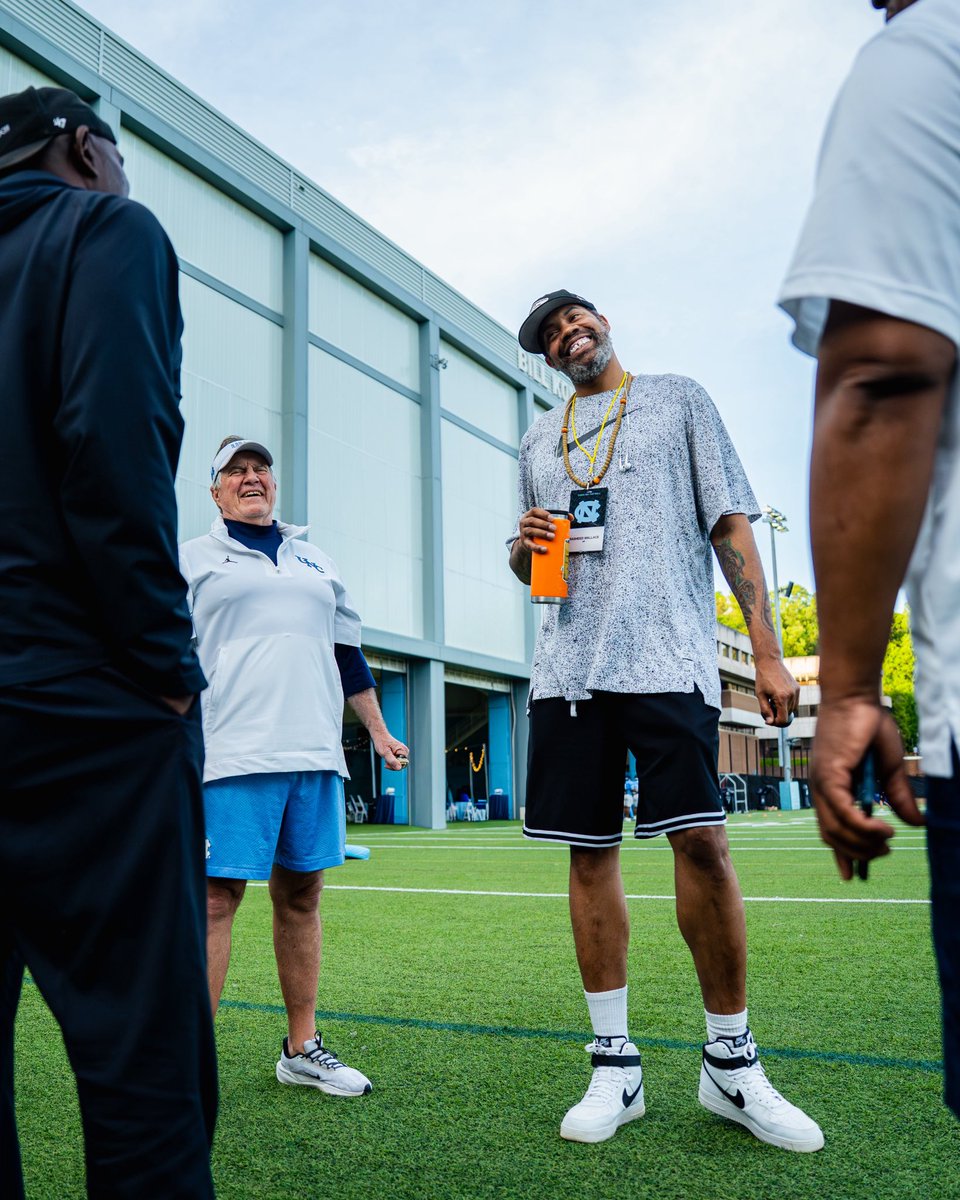 Carolina Football tweet media