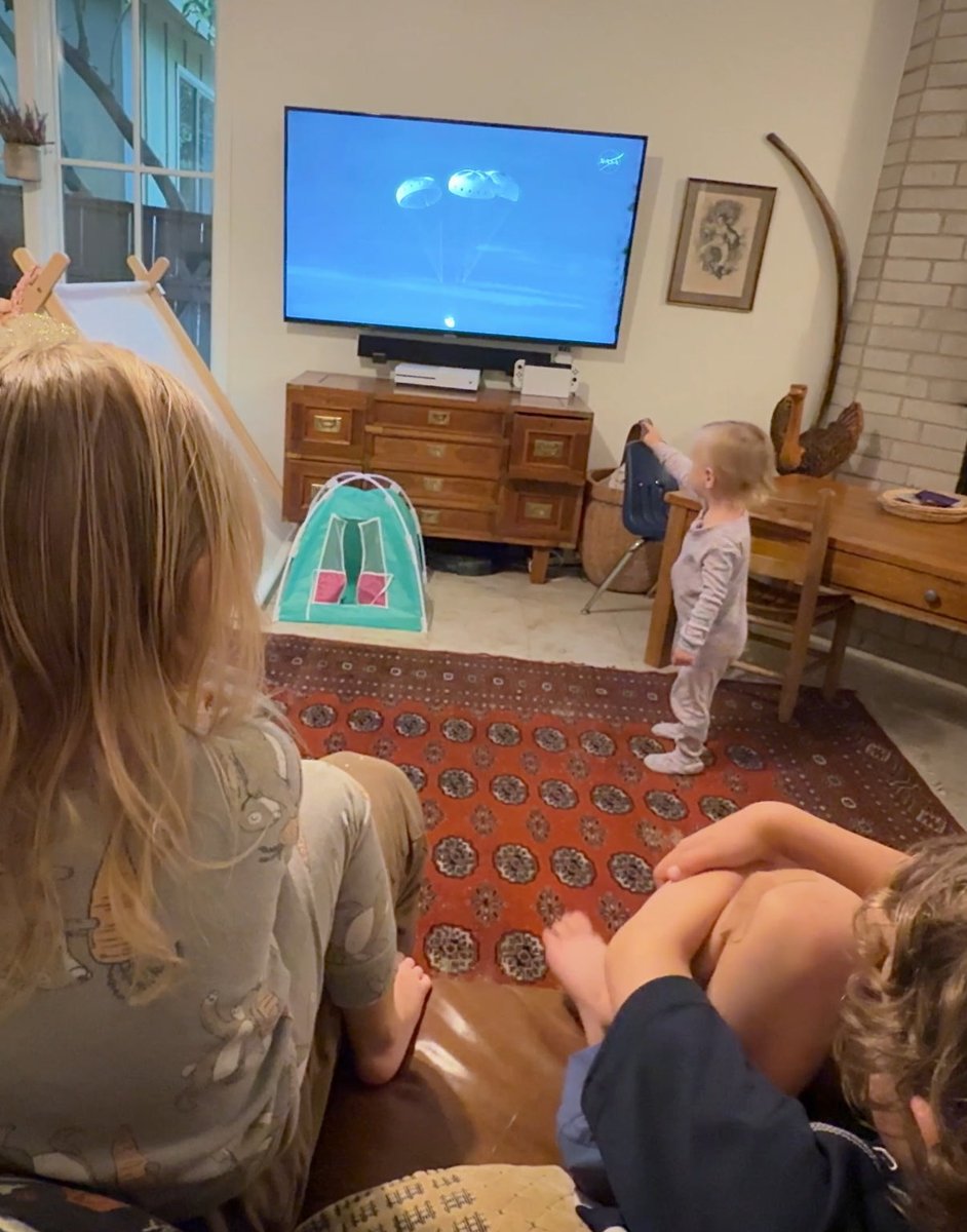 Harrison H. Smith ✞ tweet media