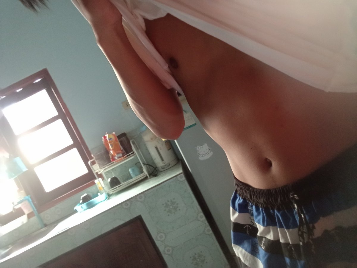 สุรวัท tweet media