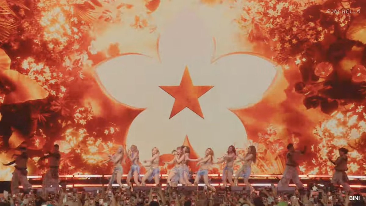 prettznothere's tweet photo. They did it again! BINI! The energy, choreography &amp; the voices! Wow! Proud of you guys! 🇵🇭🌸🙌🏻🤩🫡🫶🏻 (some screenshots from Coachella’s Live Stream) #coachella #bini https://t.co/ZaqUsmoojl