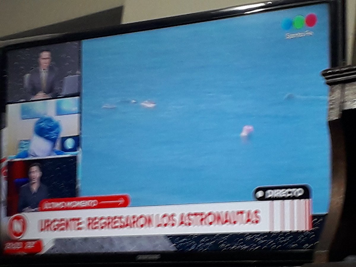 chisp7's tweet image. Bellísimo aterrizaje del #artemis2 ahora en breve abren la #capsula @NASA @telefesantafe