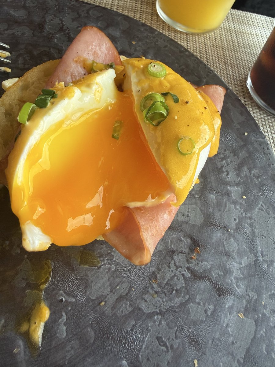 ツインズMM tweet media