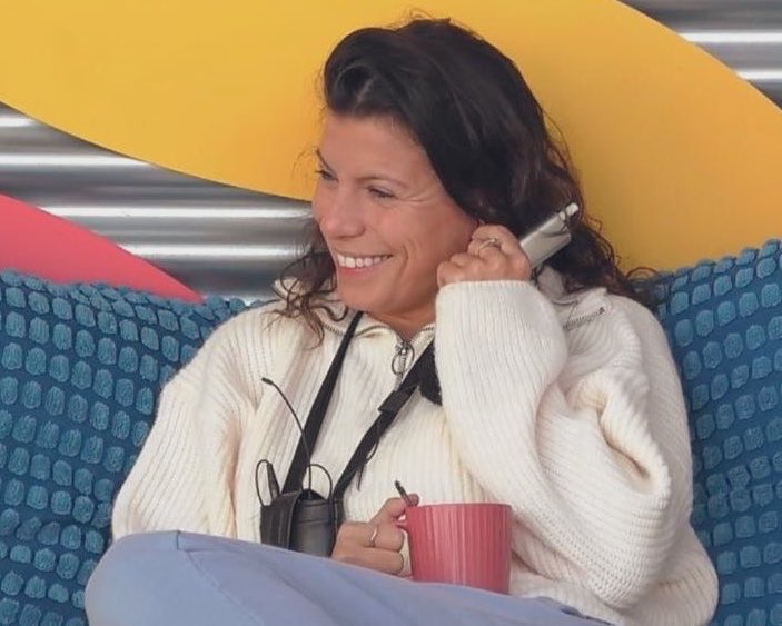 beazinha tweet media