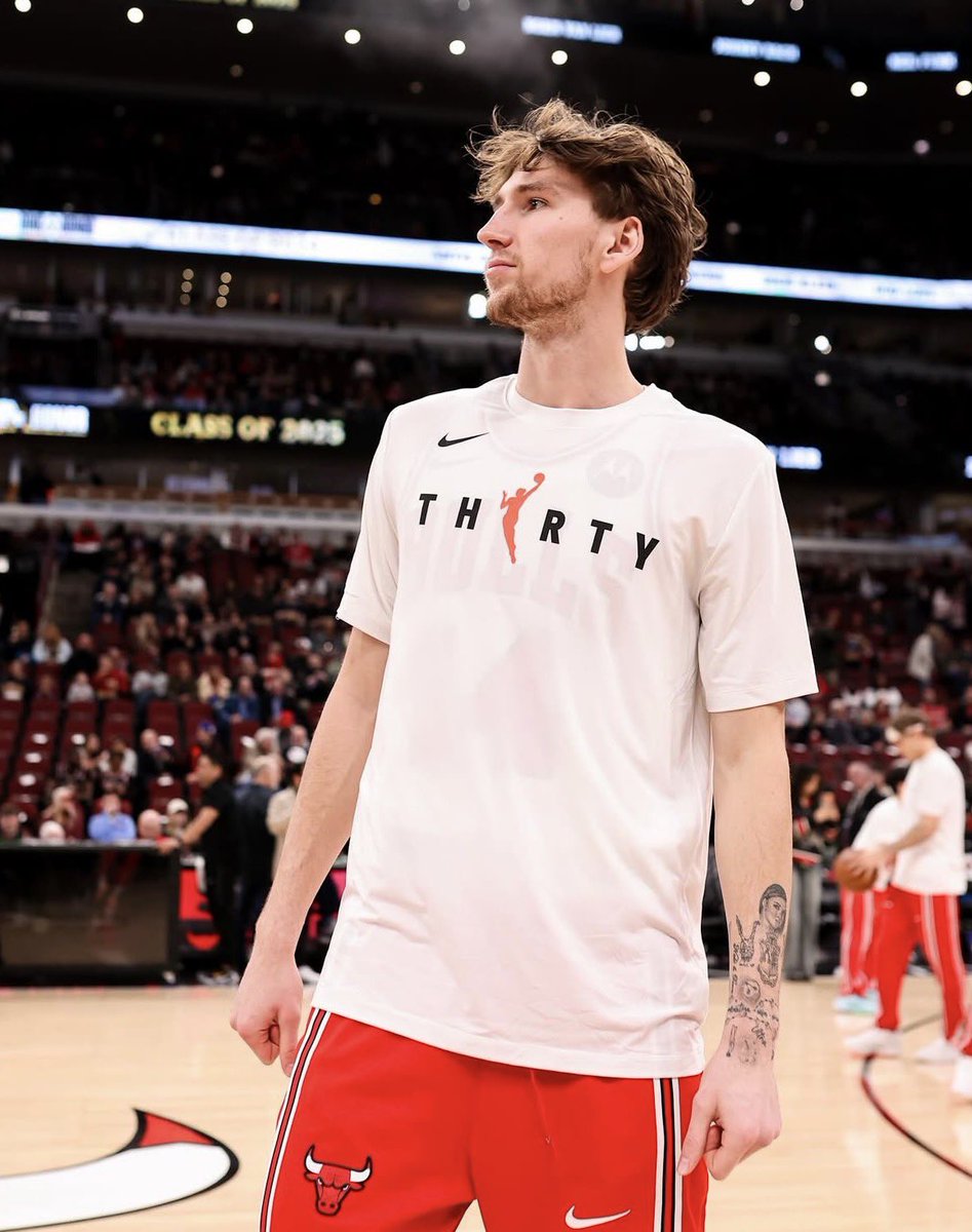 elle ⚡︎ tweet media