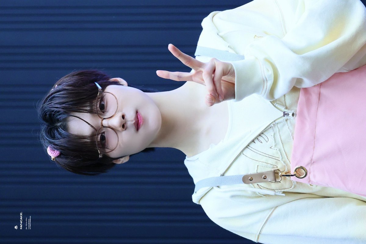 :P tweet media