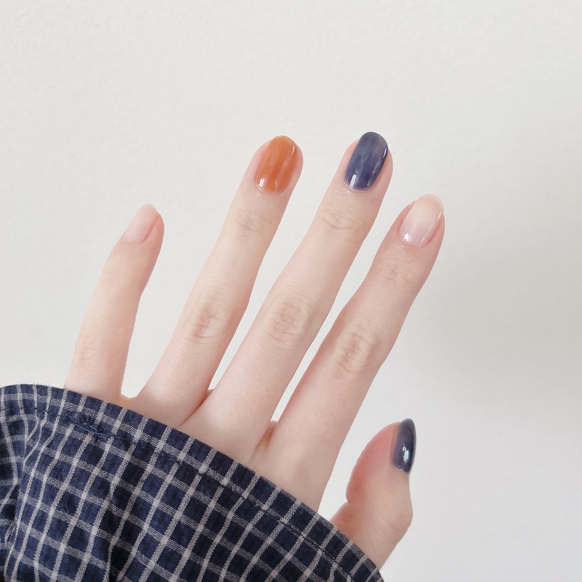 はる𖥧 selfnail tweet media