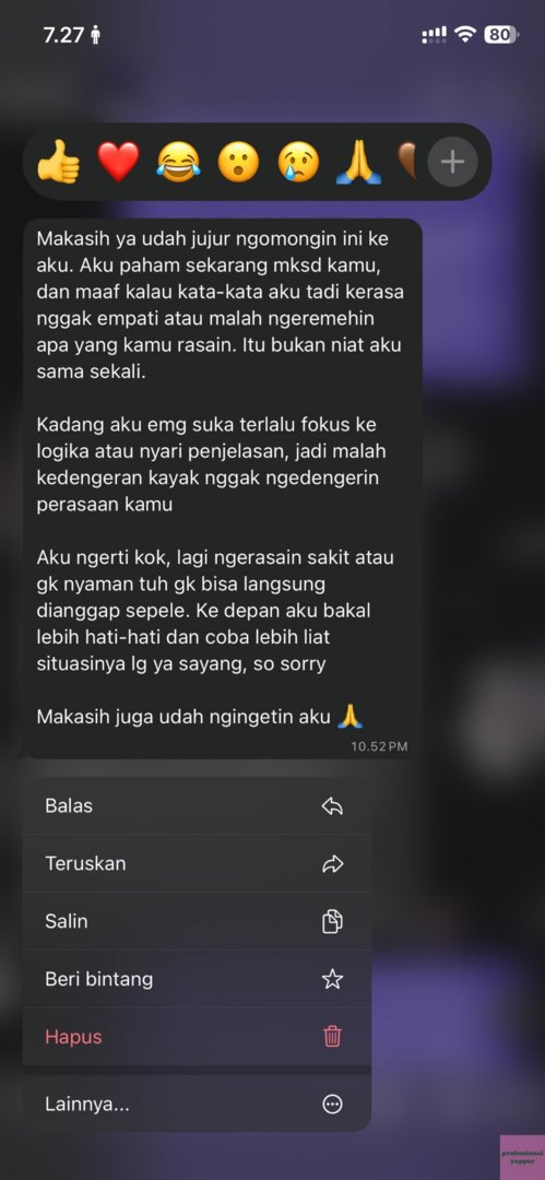 yappingfess's tweet photo. Masa ak lg ribut sm pcrku, ak dah effort ngetik pnjg lebar nyampein unek2 eeeeh dy blsnya pjg lebar jg sh tp pake gpt bjir. Alesannya krn ribet lg dijln tp pgn ttp bls chat ak jd pake gpt. Aneh cwo2 km klo dah mls debat gt kah andalannya gpt? 🩷 https://t.co/t6UjJ8nwhZ