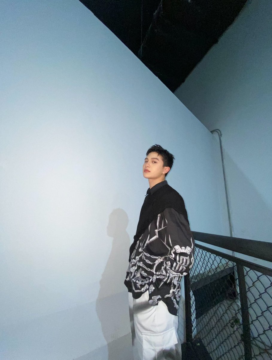 supattra (exam season) tweet media