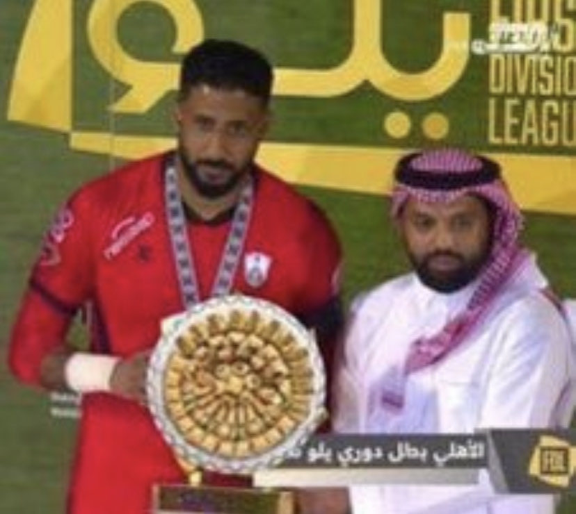ابوسـيـف العالمي 💛 🐐 tweet media
