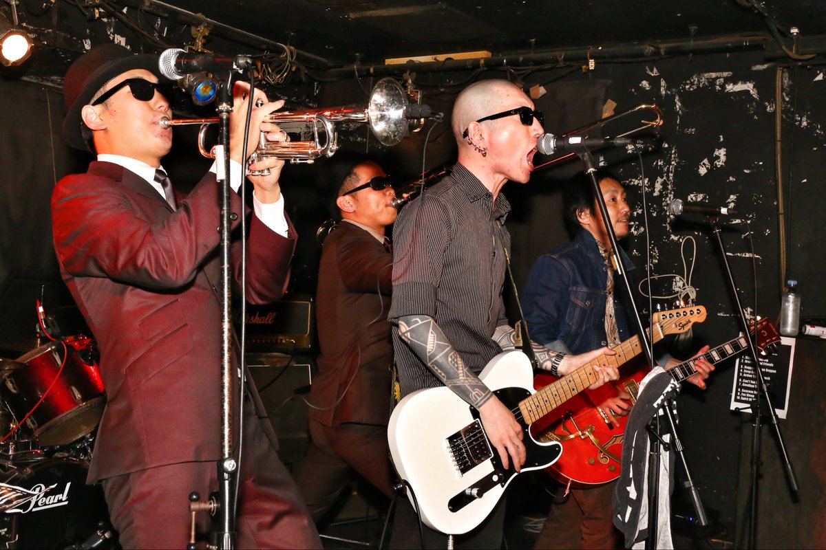 THE_AUTOCRATICS's tweet photo. 2026/04/04 at Nakano MOONSTEP
"FRIENDS WITH BOATS Japan Tour 2026 Tour Final"
THE AUTOCRTICS 5th Full Album
"No Time To Waste!" Release Tour
photo by @nmnmnm_nmnmnm_
#theautocratics #tokyo #nakano #moonstep https://t.co/yhBNrbKag6