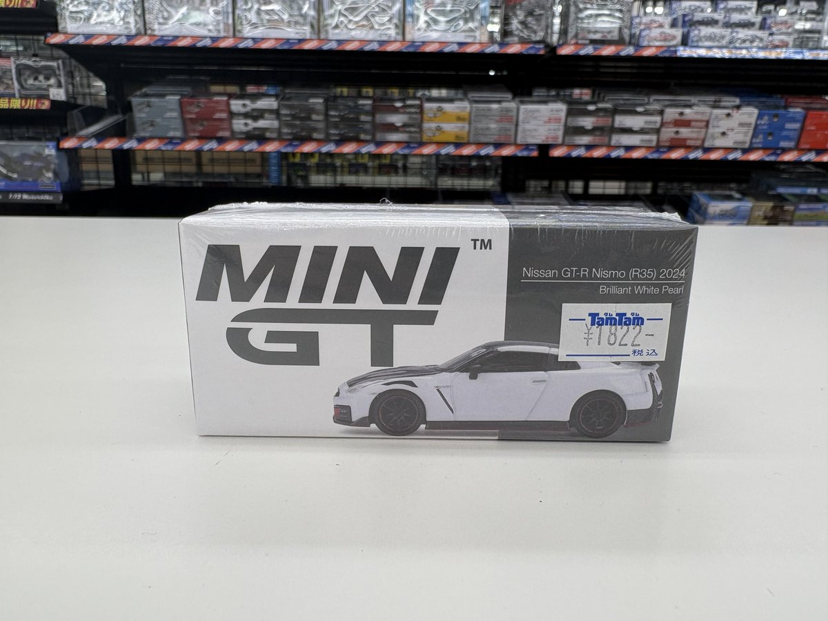 tammatsuyama's tweet image. 商品入荷情報☆彡

Nissan GT-R Nismo 2024 ブリリアントホワイトパール 右ハンドル
タムタム価格￥1,822(税込)

ぜひ、お求めください(^_-)-☆

＃ミニカー　＃MINIGT　＃GTR　#タムタム松山店　＃タムタム創業50周年