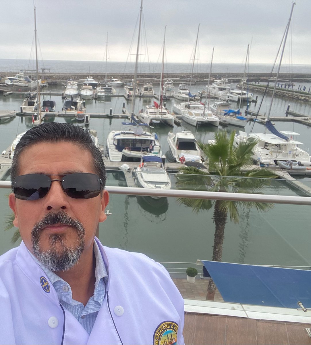 Enrique_JEGA's tweet image. Este 12 decidimos el rumbo del país. Apostemos por estabilidad, reglas claras y visión de futuro. Elegir bien también es liderar. 🇵🇪🤝 #Peru #EGArbulu #LCM