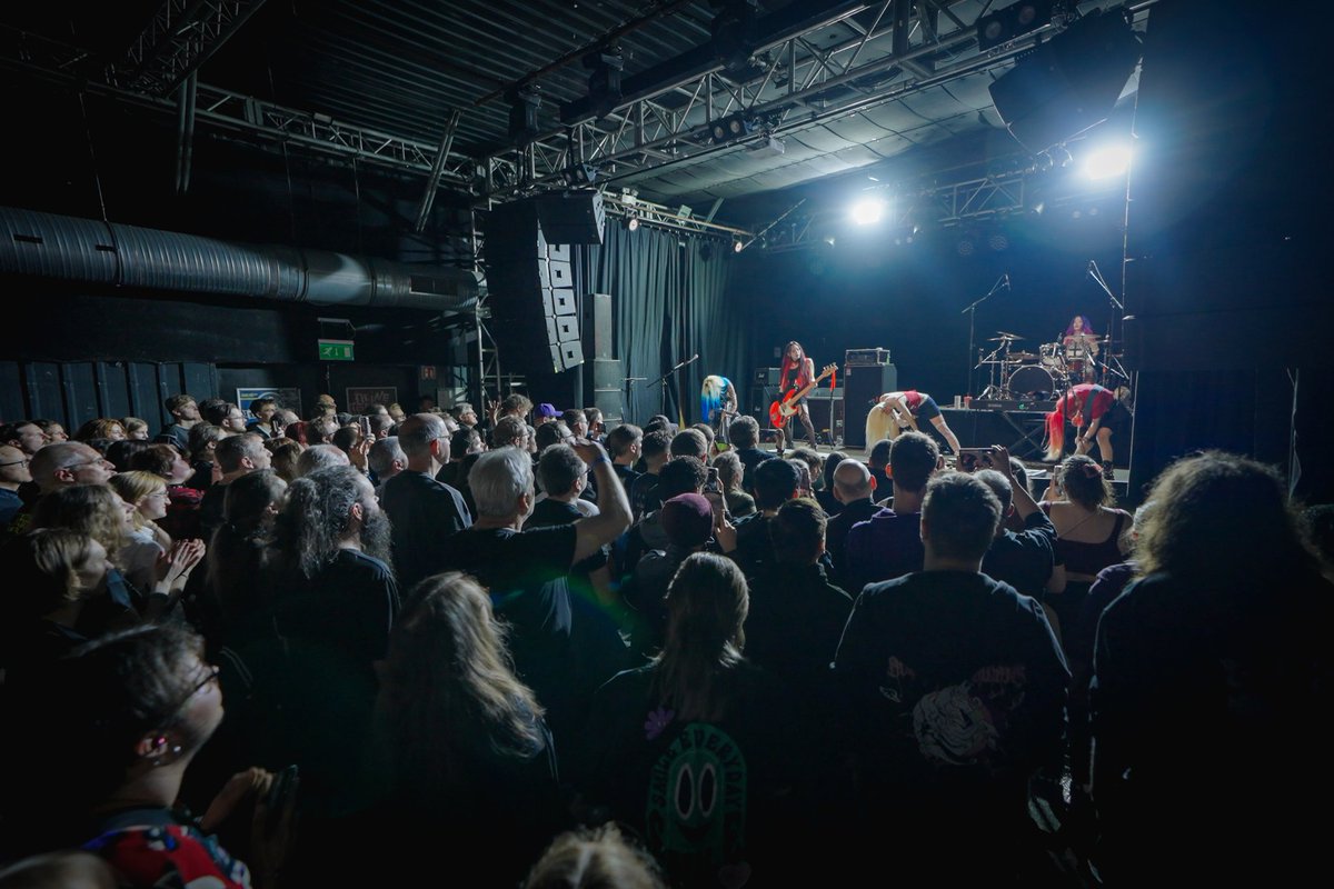 Rolling Quartz Official tweet media