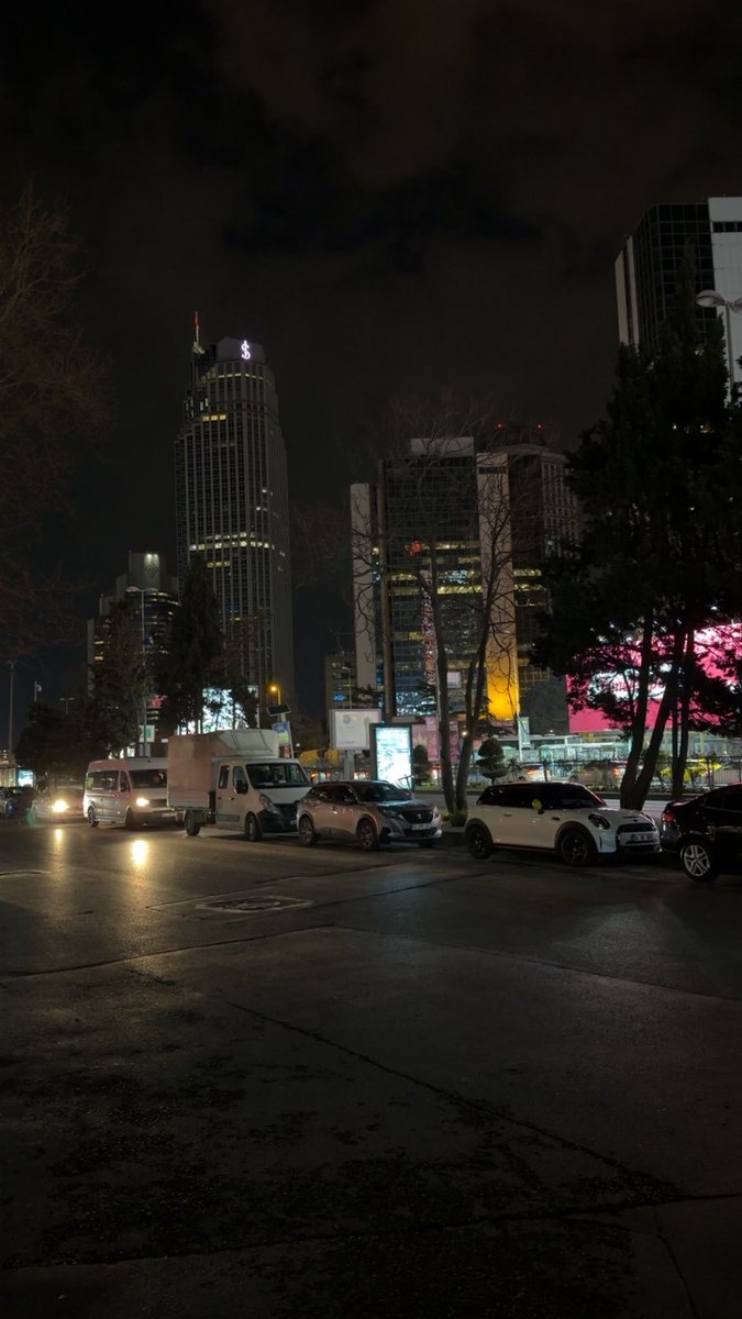 restarter tweet media