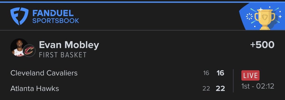 Move the Line tweet media