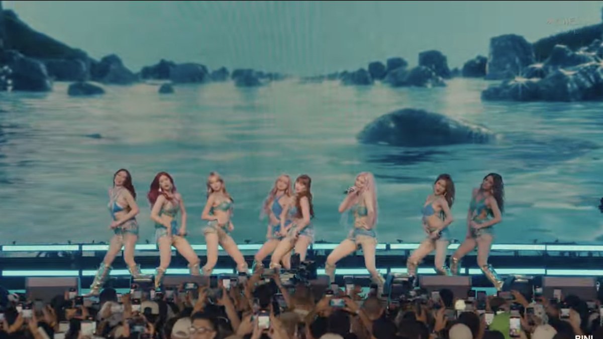 prettznothere's tweet photo. Visuals &amp; voices! With everything you guys went through, you guys delivered &amp; deserved that stage! (Screenshots from Coachella’s Live stream) #coachella #bini #maloi https://t.co/SMkKDhARpi