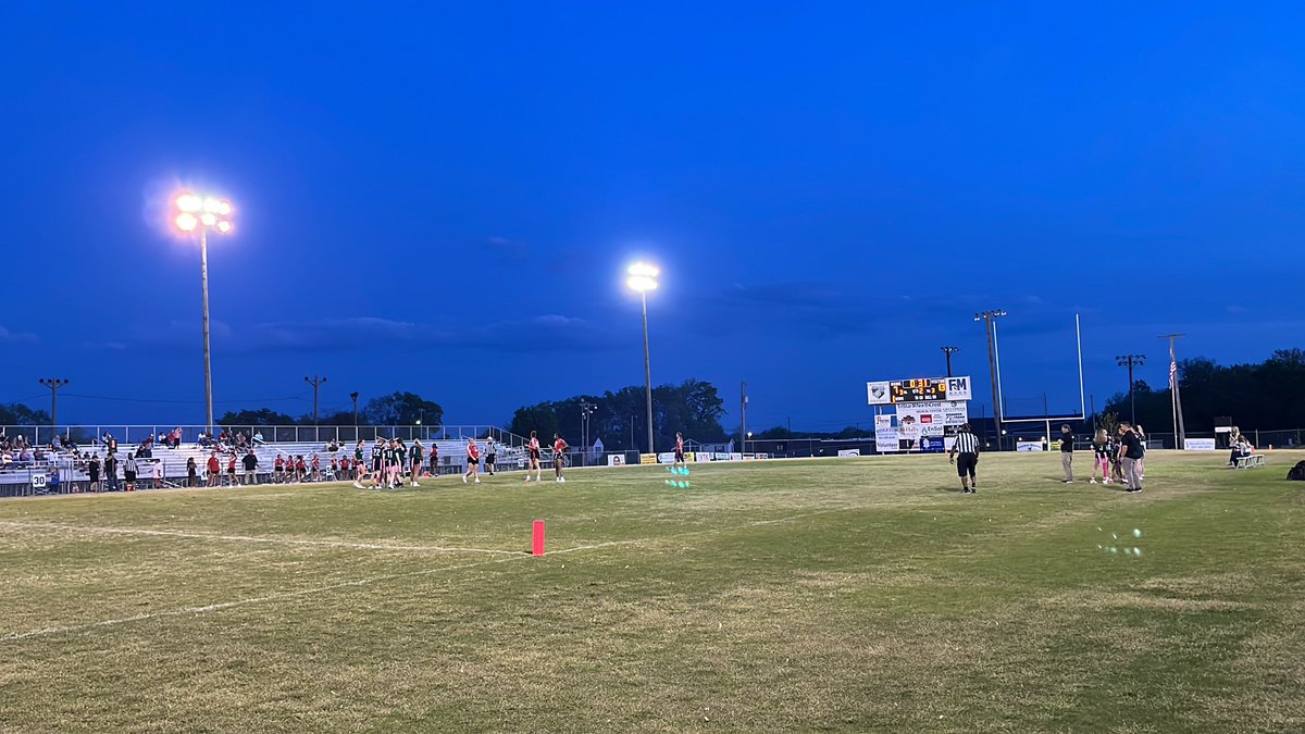 DLWeeks83's tweet photo. Glad to see some in-county flag football this evening.  @JoByrnsHS East and Greenbrier.  @RobCoSchools https://t.co/15BelmCCV2