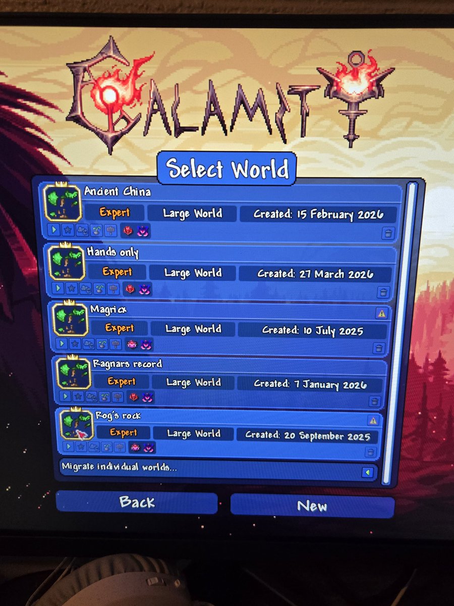 Sockem16 tweet media