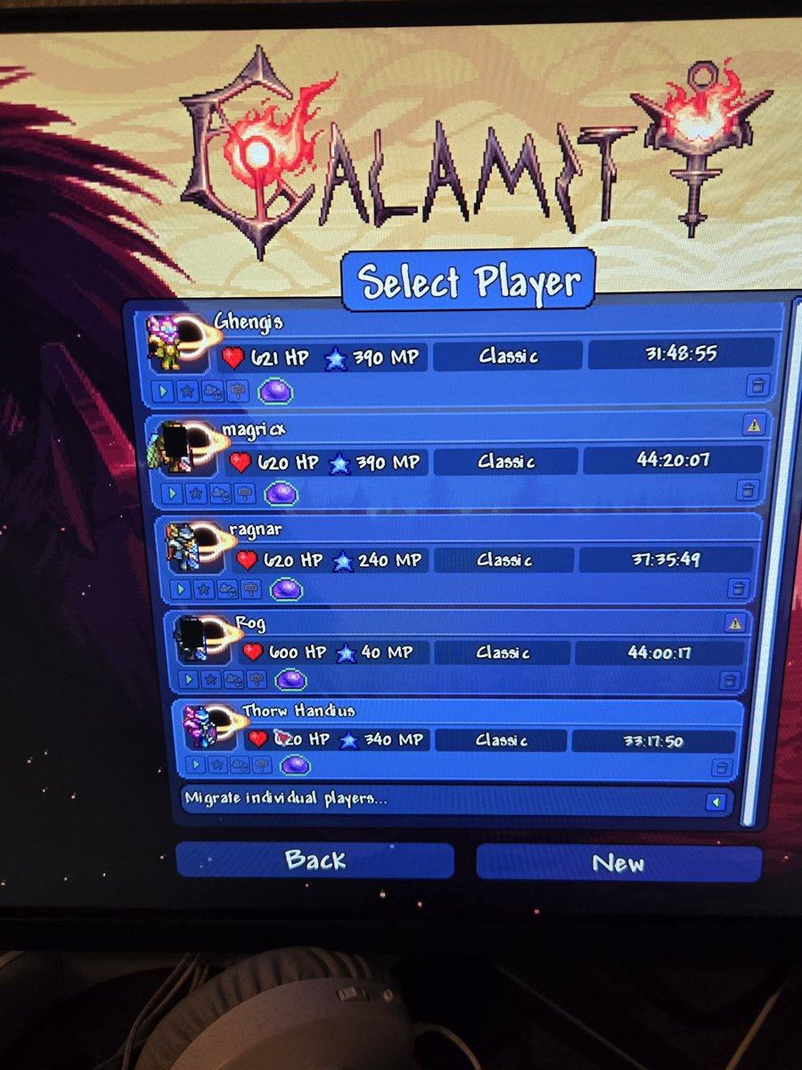 Sockem16 tweet media