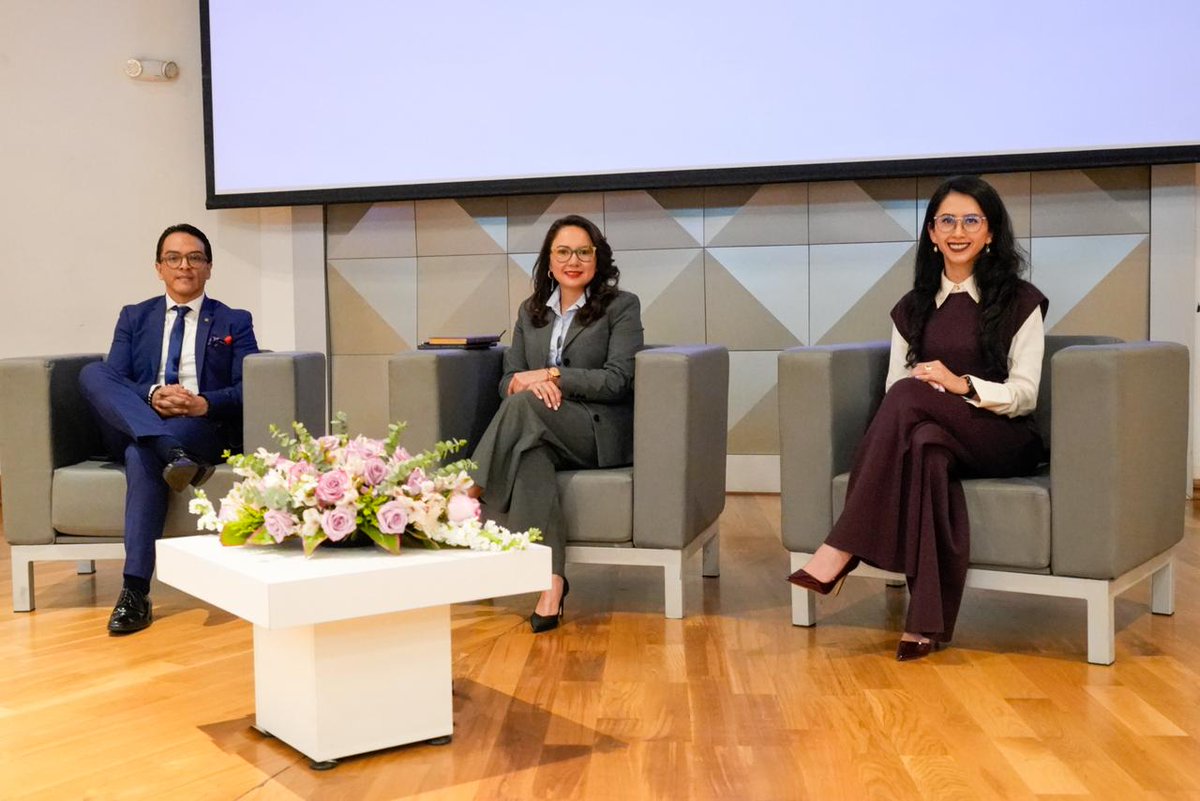 Ministerio de Gobierno Ecuador tweet media