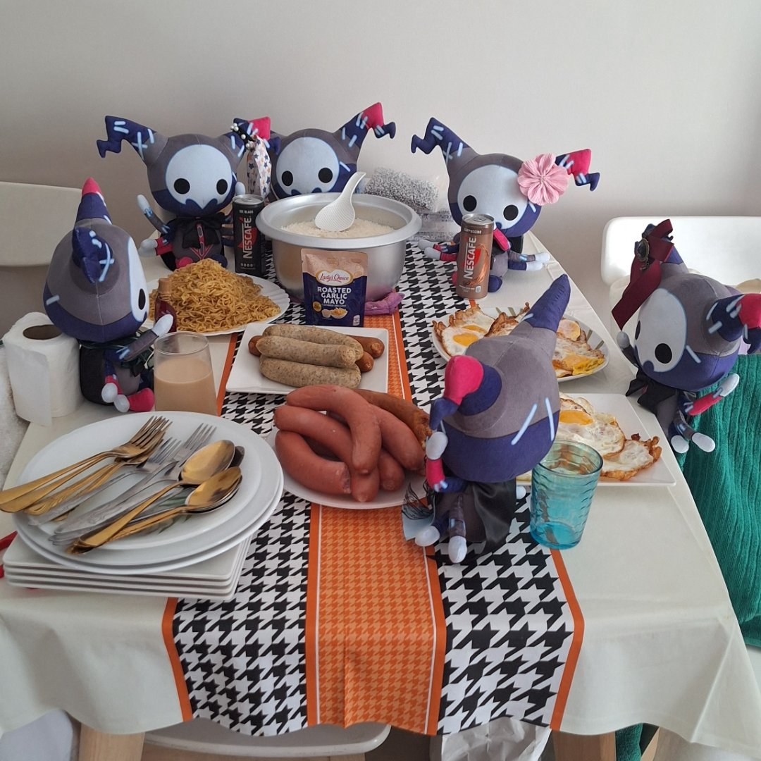 PH Poppet tweet media