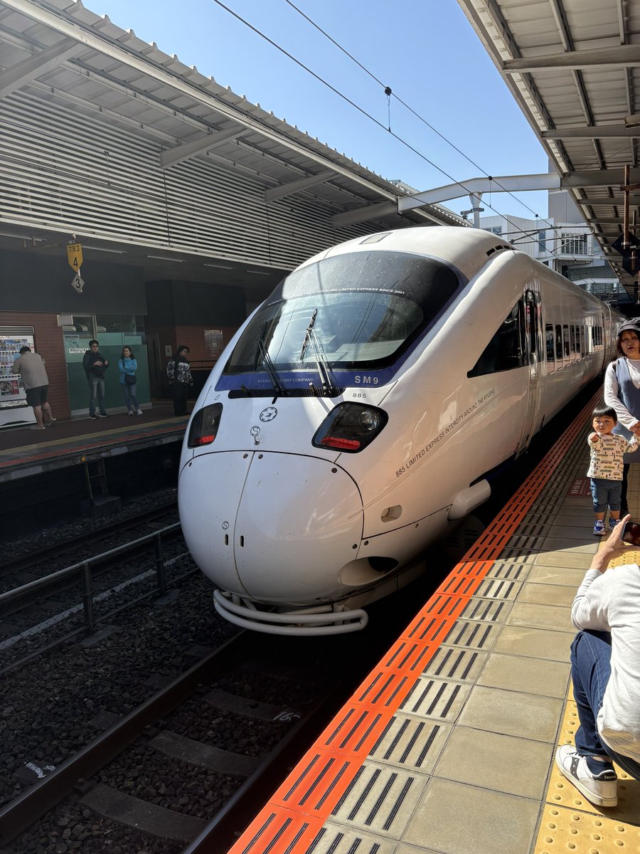 ち ひ ろ《😿》 tweet media