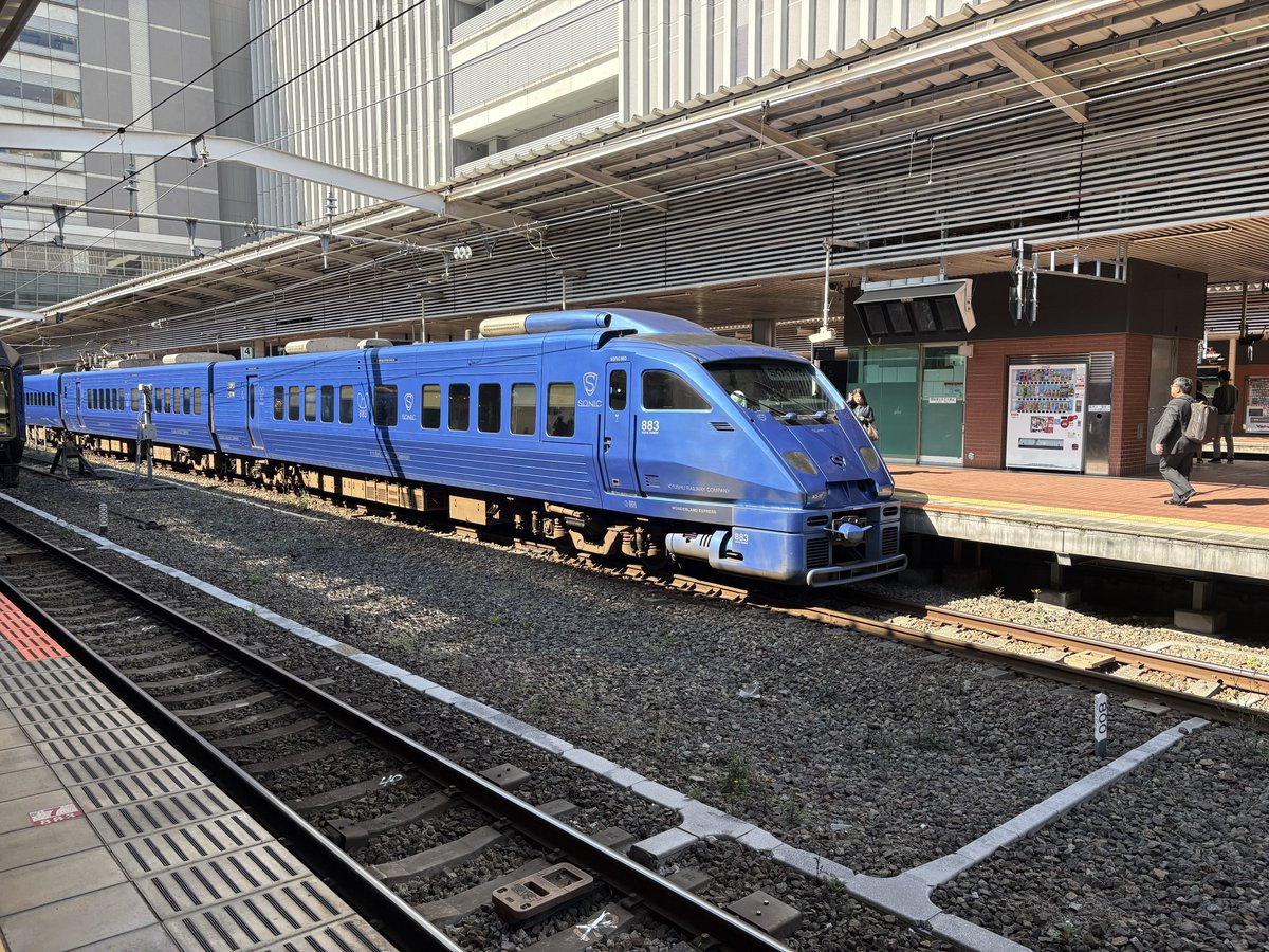 ち ひ ろ《😿》 tweet media