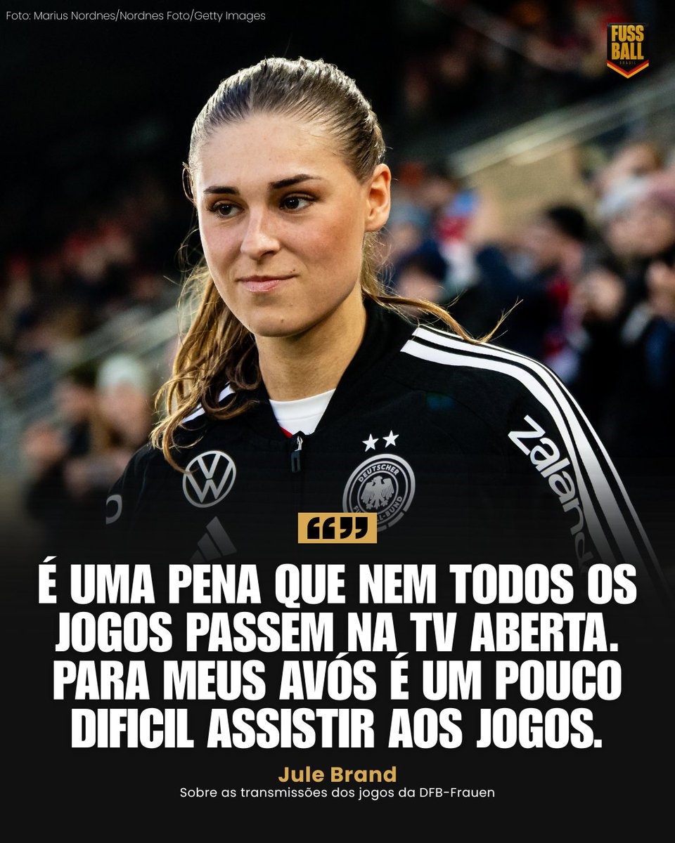 FussballBR's tweet image. 👱‍♀️🇩🇪 Na bronca com o streaming: em entrevista coletiva realizada nesta sexta-feira, Jule #Brand lamentou a falta de transmissão de todos os jogos da DFB-Frauen na tv aberta alemã.

Assim como ocorreu na partida contra a Noruega na última Data FIFA, o jogo fora de casa contra a