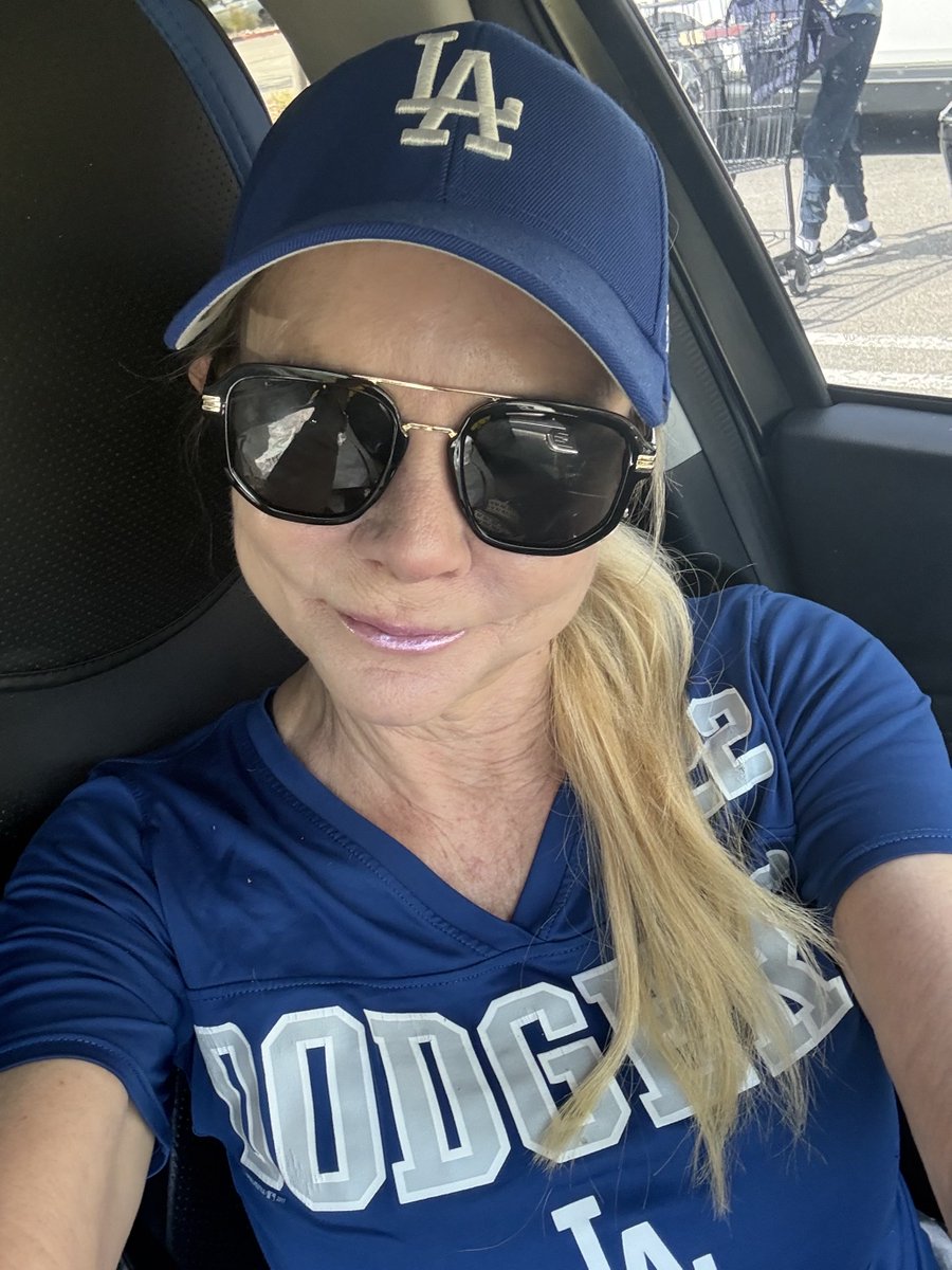 annette pursley tweet media