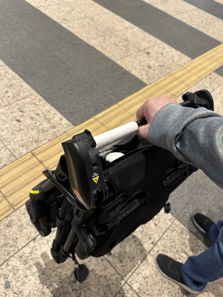 まえひら しん tweet media