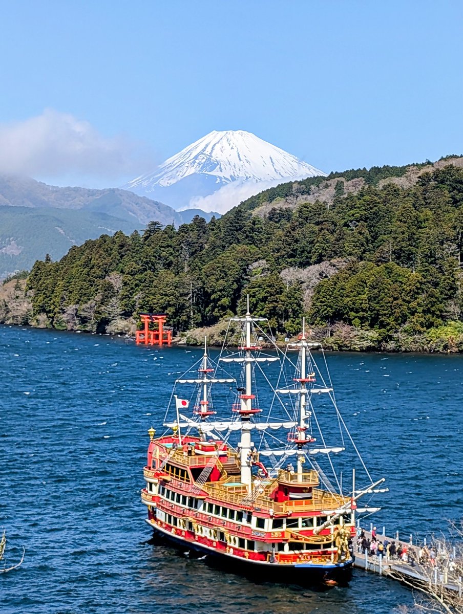 箱根・芦ノ湖 成川美術館 tweet media