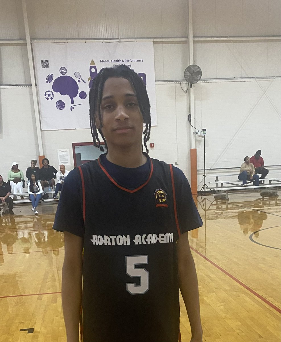 hoopseen's tweet photo. Horton Academy - NewRock holds off PSB Atlanta 51-48 in the 9th Grade Division here at #GACupII
They secure the win thanks in large part to Ryan Perry who got out to a hot start and led them with 16 points https://t.co/7NzYUCFISr