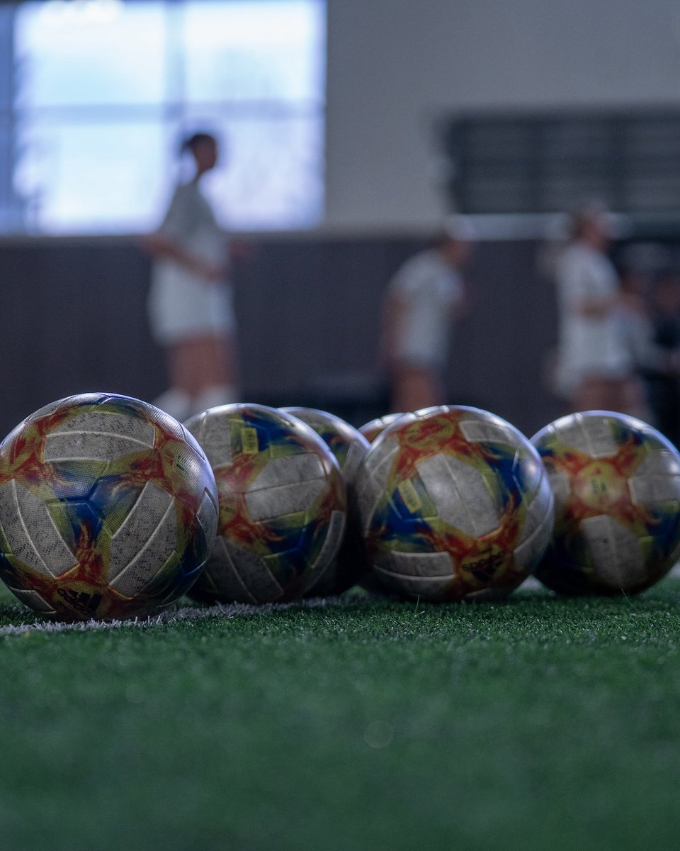 Wyoming Cowgirl Soccer tweet media