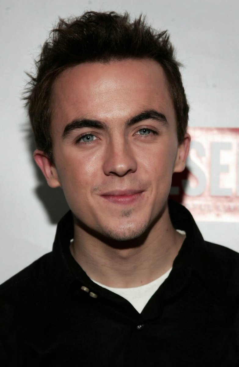 Pop Crave in 2006 tweet media