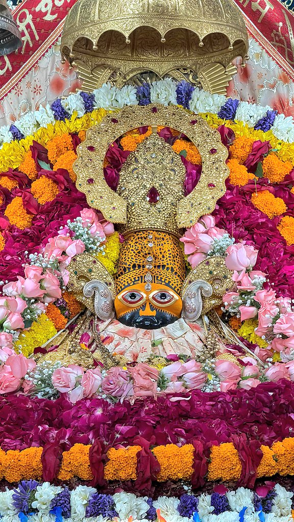 हारे का सहारा खाटू श्याम हमारा 

जय श्री खाटू श्याम बाबा 🙏🚩